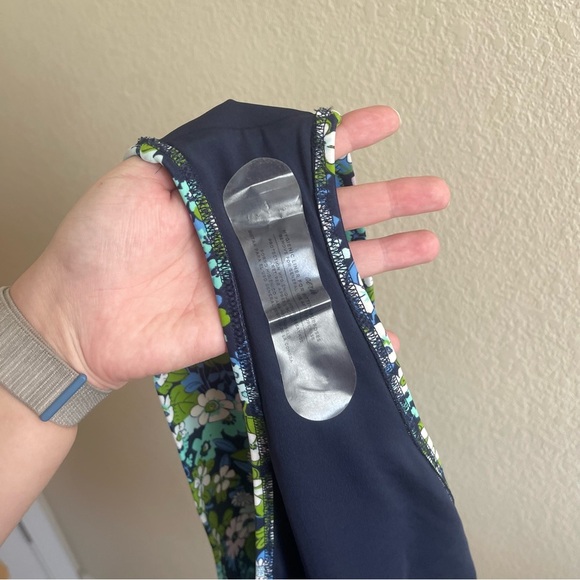 NWOT Aerie Blue Green Floral One Piece Bustier Swimsuit Womens Size Large - Picture 10 of 10